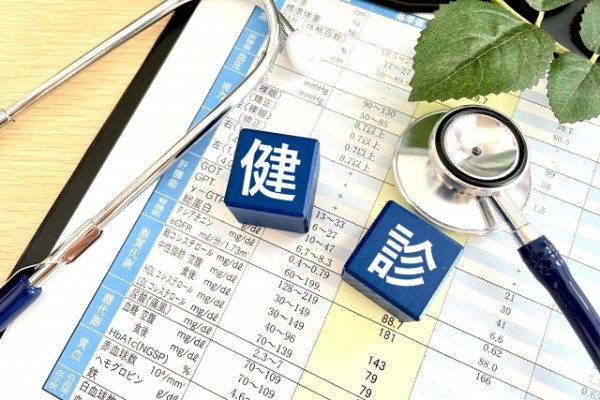 フィナステリドの服用は健康診断の結果に影響するのか|詳しい影響と診断時の対応